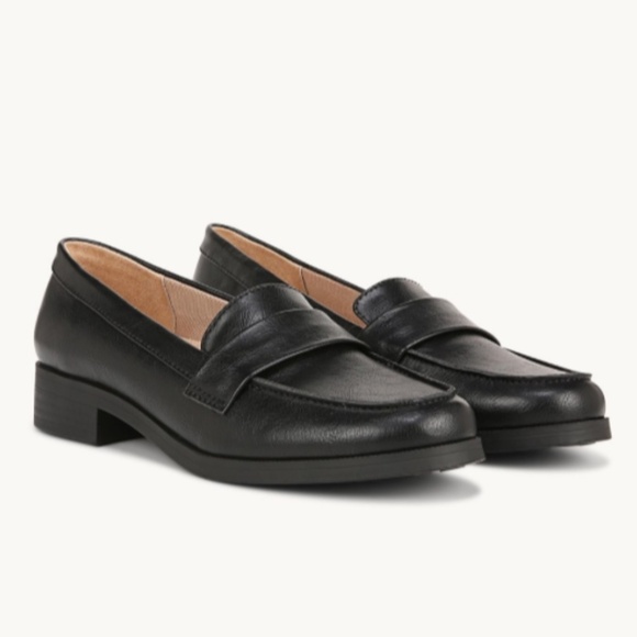 LifeStride Sonoma 2 Loafer (WIDE)* - Picture 1 of 9